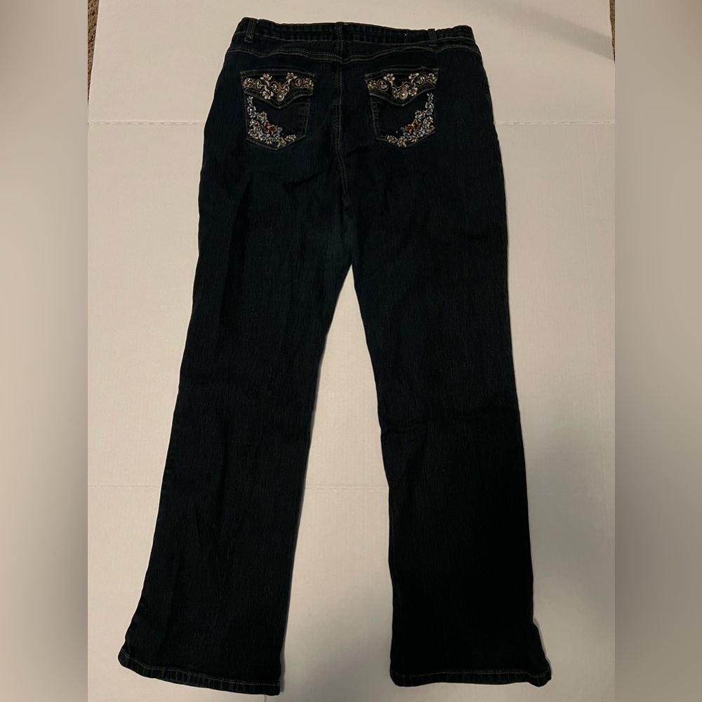 Womens JeanBay  Embroidered back Pockets Stretch Denim Dark Wash Jeans Size 15